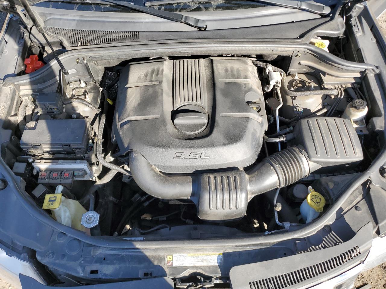 2011 Jeep Grand Cherokee - Image 11