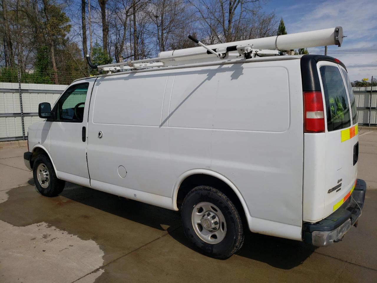 2014 Chevrolet Express G2500 VIN: 1GCWGFCB8E1130339 Lot: 45420424