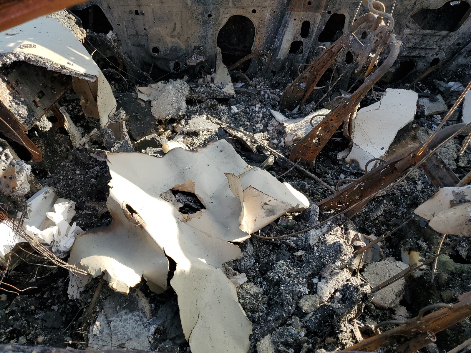 1N4AA6AP8HC418872 2017 Nissan Maxima 3.5S