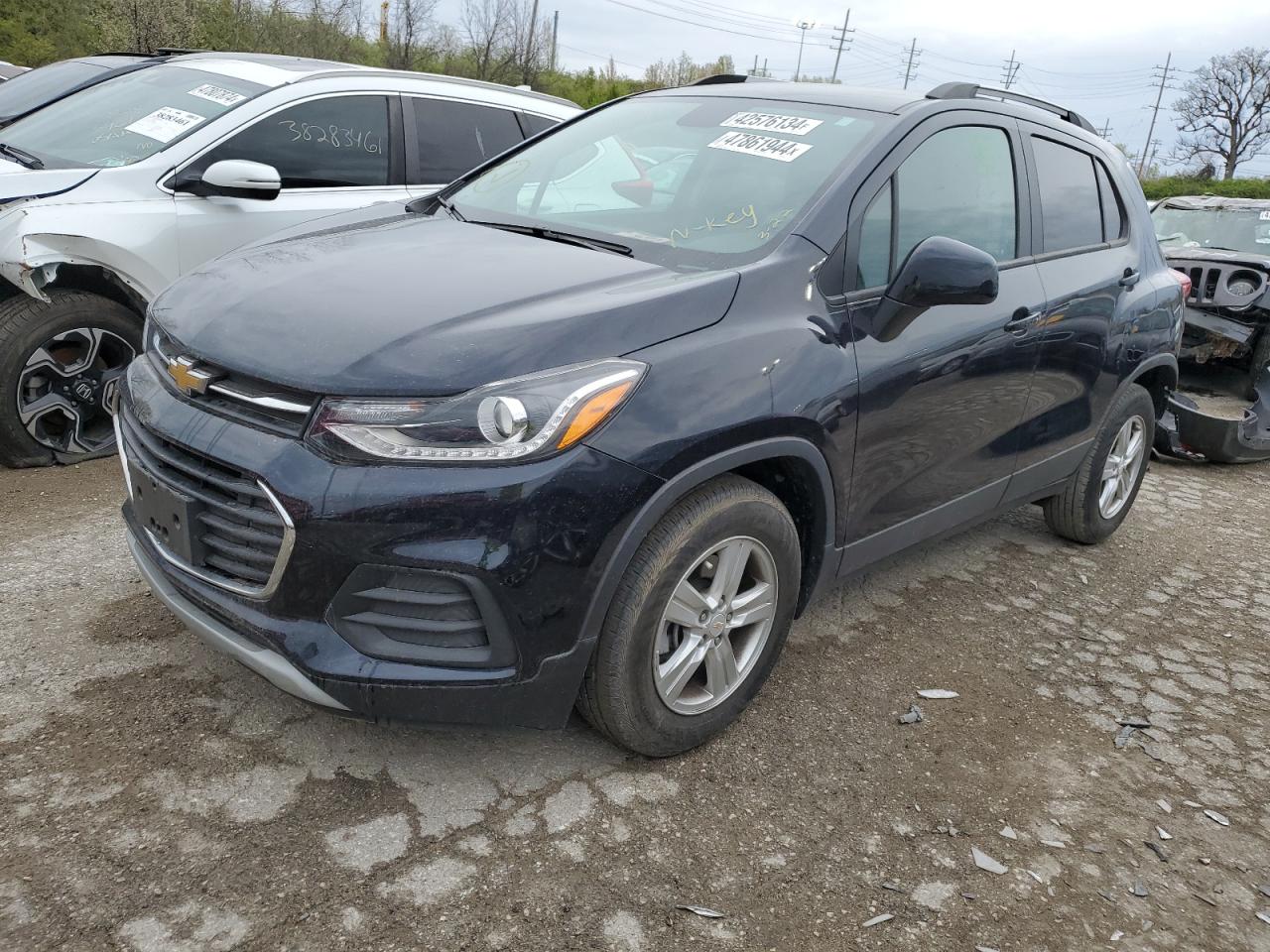 KL7CJLSM3NB547767 2022 Chevrolet Trax 1Lt