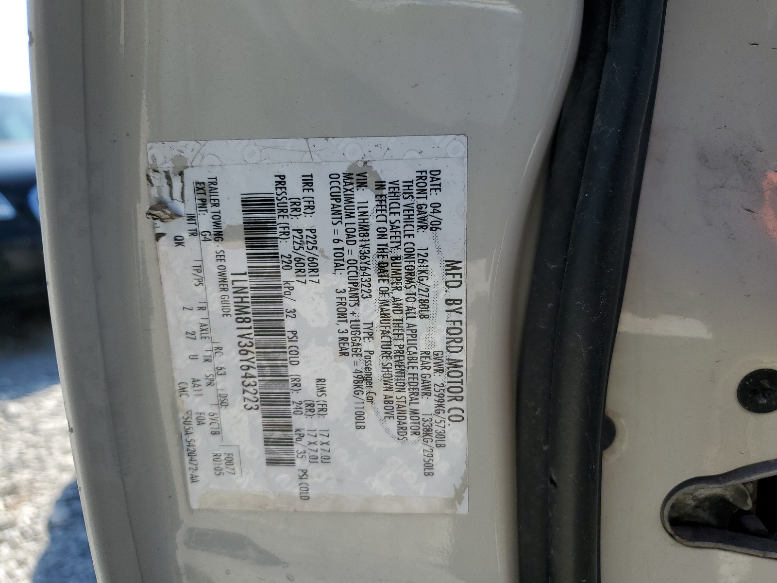 1LNHM81V36Y643223 2006 Lincoln Town Car Signature