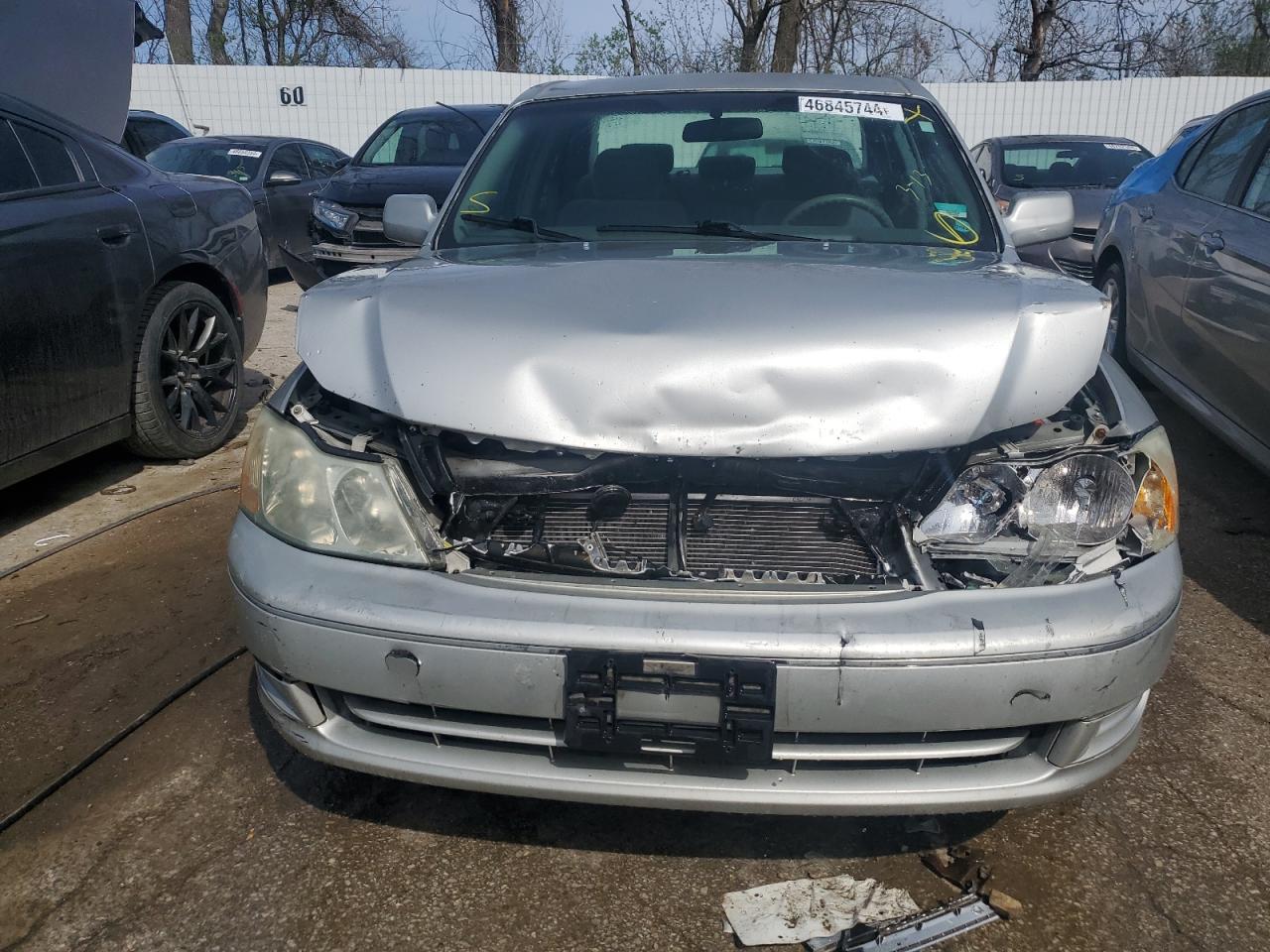 TOYOTA AVALON XL - VIN 4T1BF28BX4U380984 з аукціону в Америці