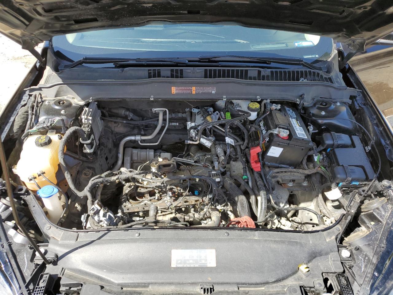 2019 Ford Fusion - Image 11