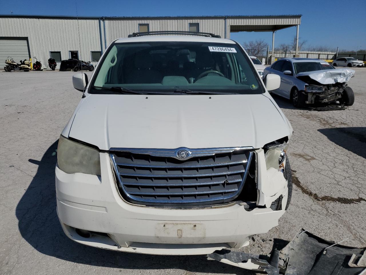 2010 Chrysler Town & Country Touring VIN: 2A4RR5D14AR350777 Lot: 47286494