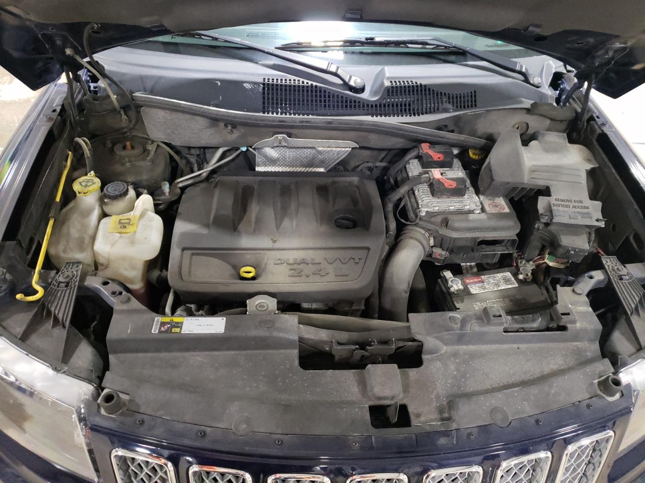 2014 Jeep Compass - Image 12