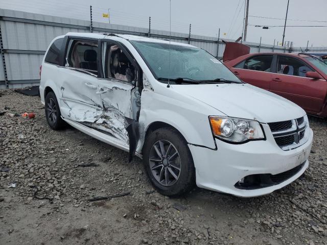  DODGE CARAVAN 2017 White