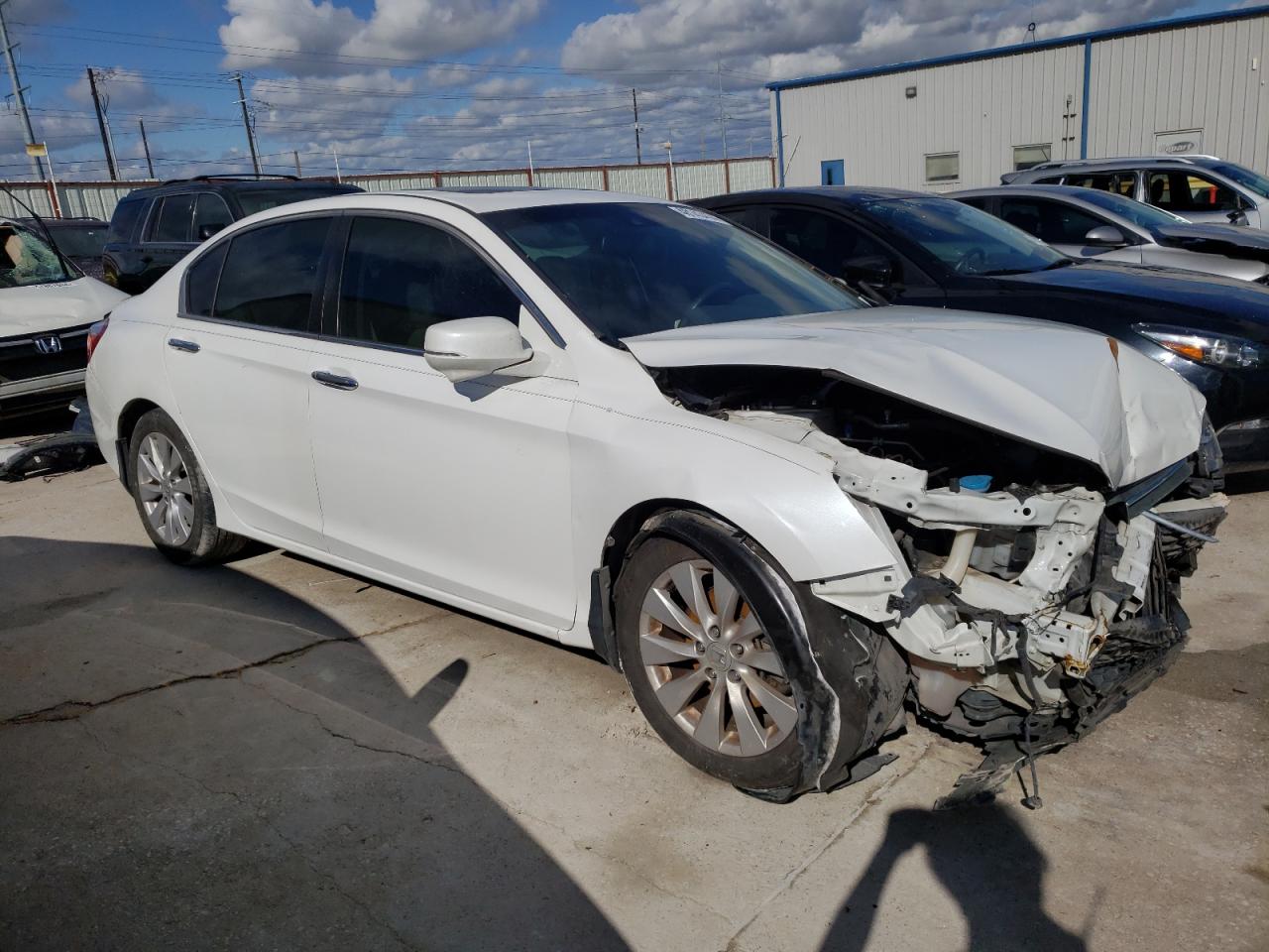 2015 Honda Accord Exl VIN: 1HGCR2F83FA133559 Lot: 48143474