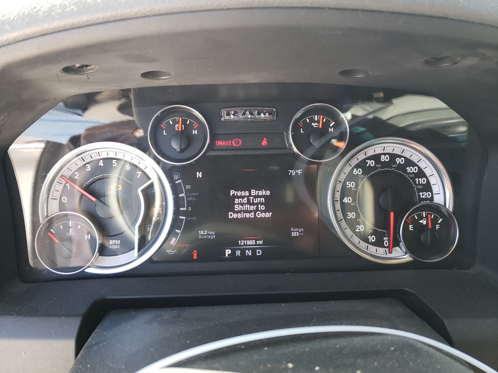 1C6RR6GG0DS513611 2013 Ram 1500 Slt