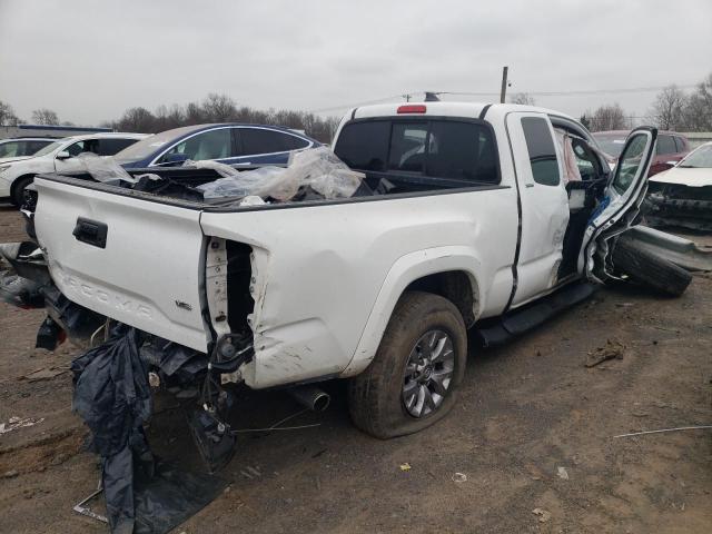  TOYOTA TACOMA 2017 Білий