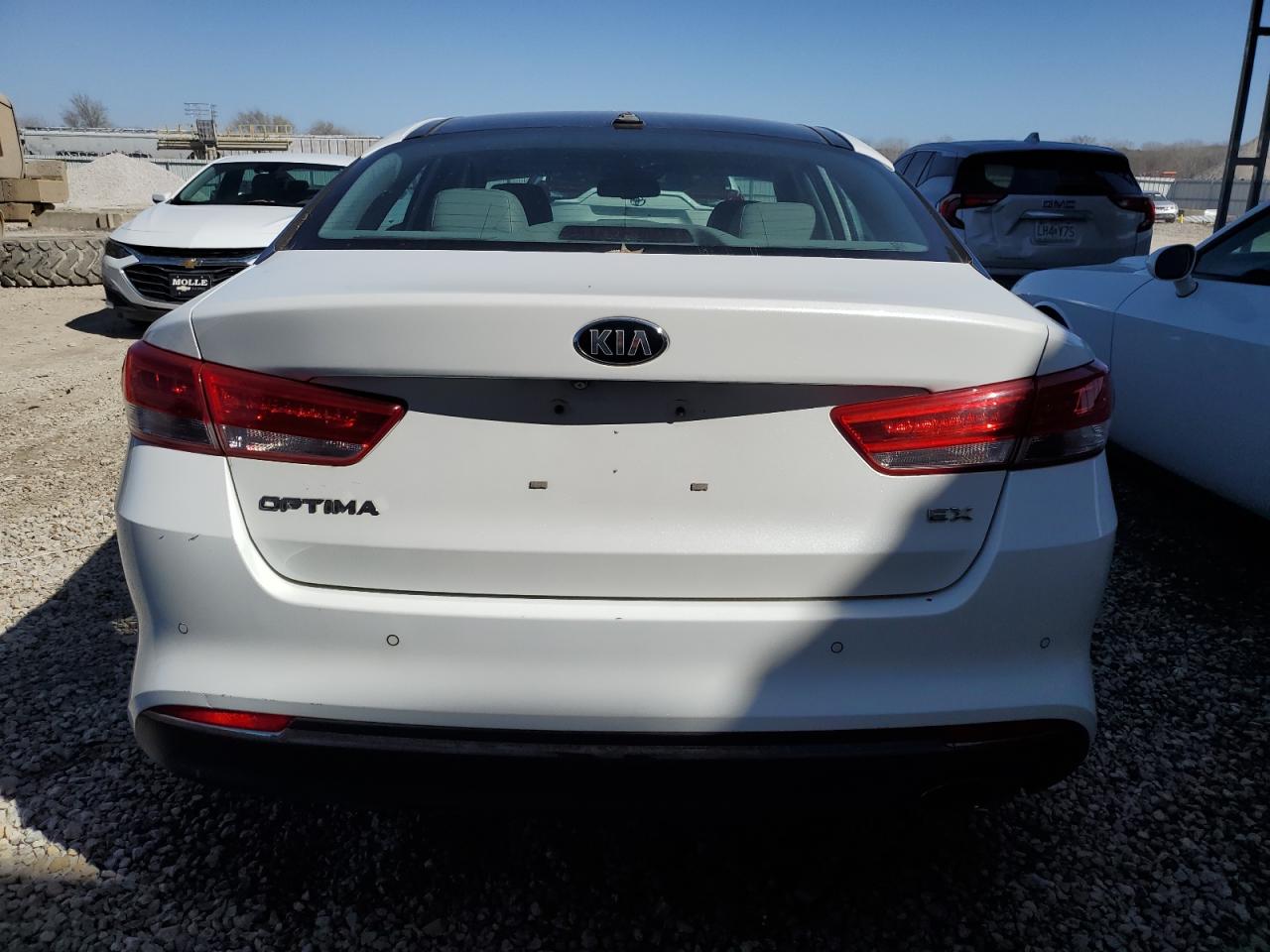 2016 Kia Optima Ex VIN: 5XXGU4L38GG010428 Lot: 46129734