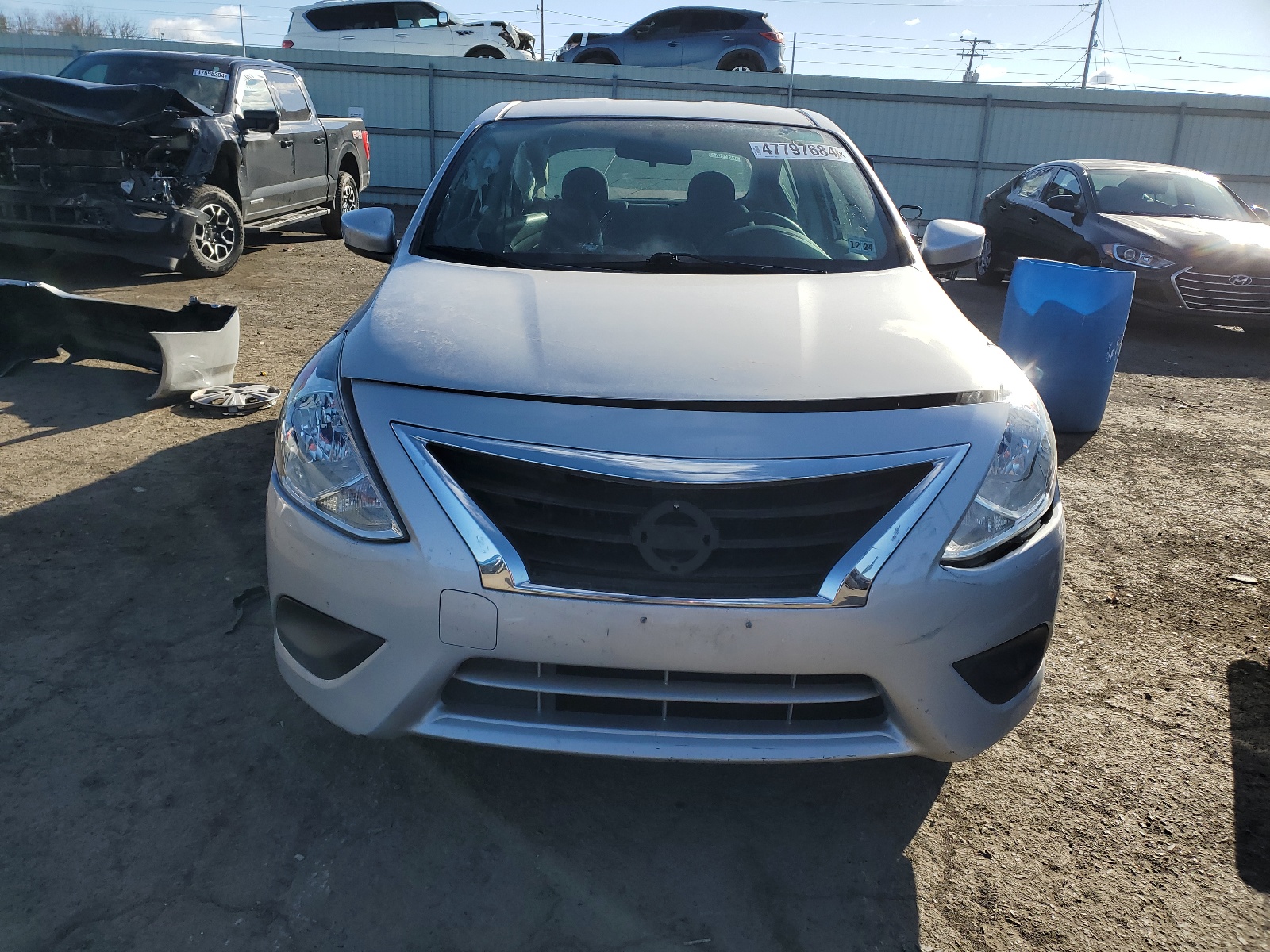 2019 Nissan Versa S vin: 3N1CN7AP8KL864810