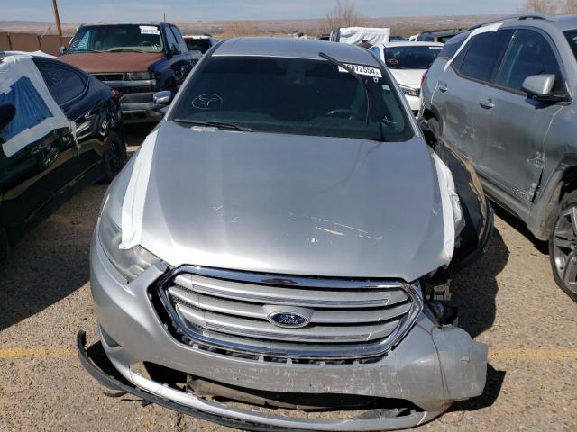  FORD TAURUS 2015 Сріблястий