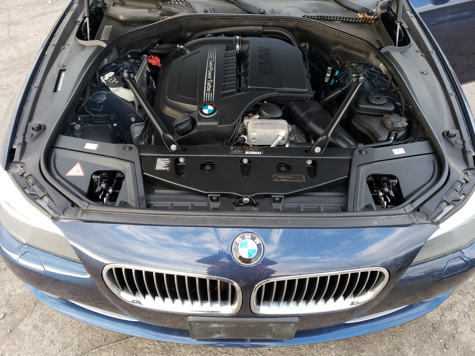 WBAFU7C53BC780850 2011 BMW 535 Xi