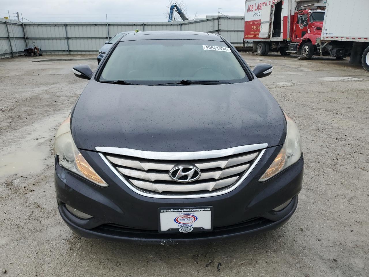 2011 Hyundai Sonata - Image 5