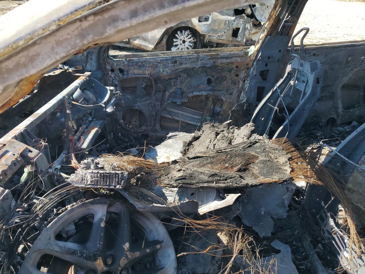 2014 Ford Fusion Se VIN: 3FA6P0HDXER330240 Lot: 48236084