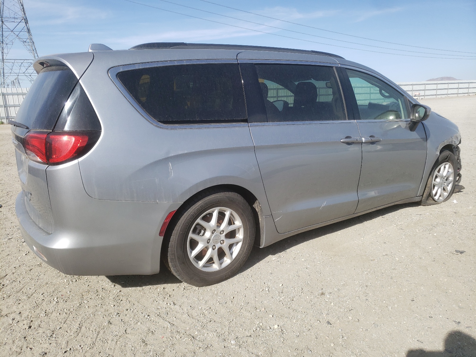 2020 Chrysler Voyager Lxi vin: 2C4RC1DG3LR261886