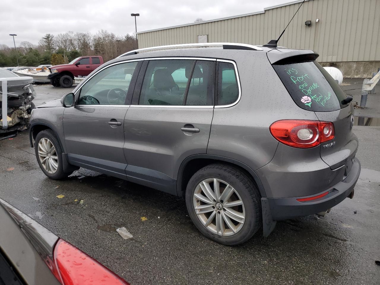 2011 Volkswagen Tiguan S VIN: WVGBV7AX9BW535614 Lot: 67820964