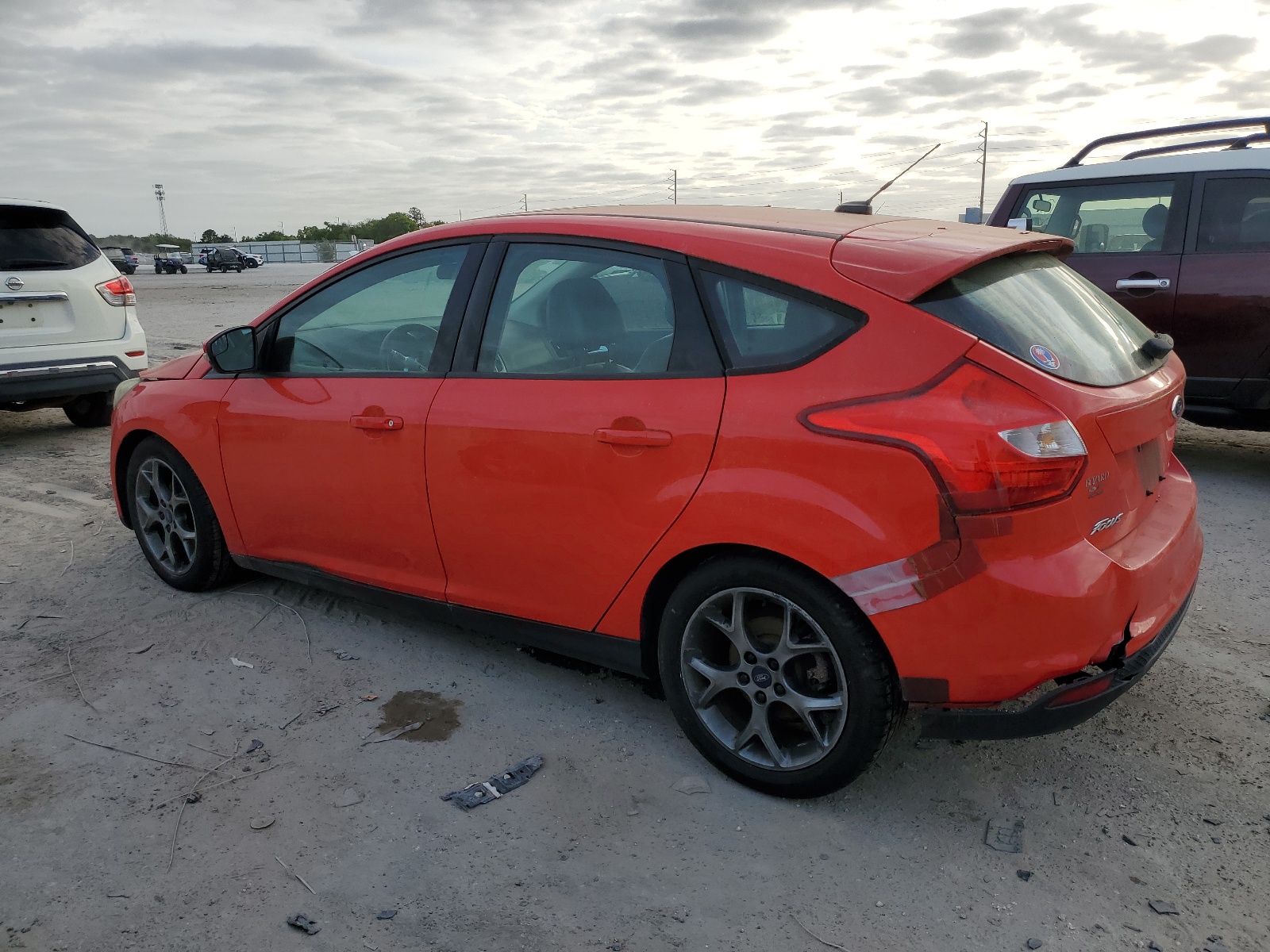 2014 Ford Focus Se vin: 1FADP3K20EL410452