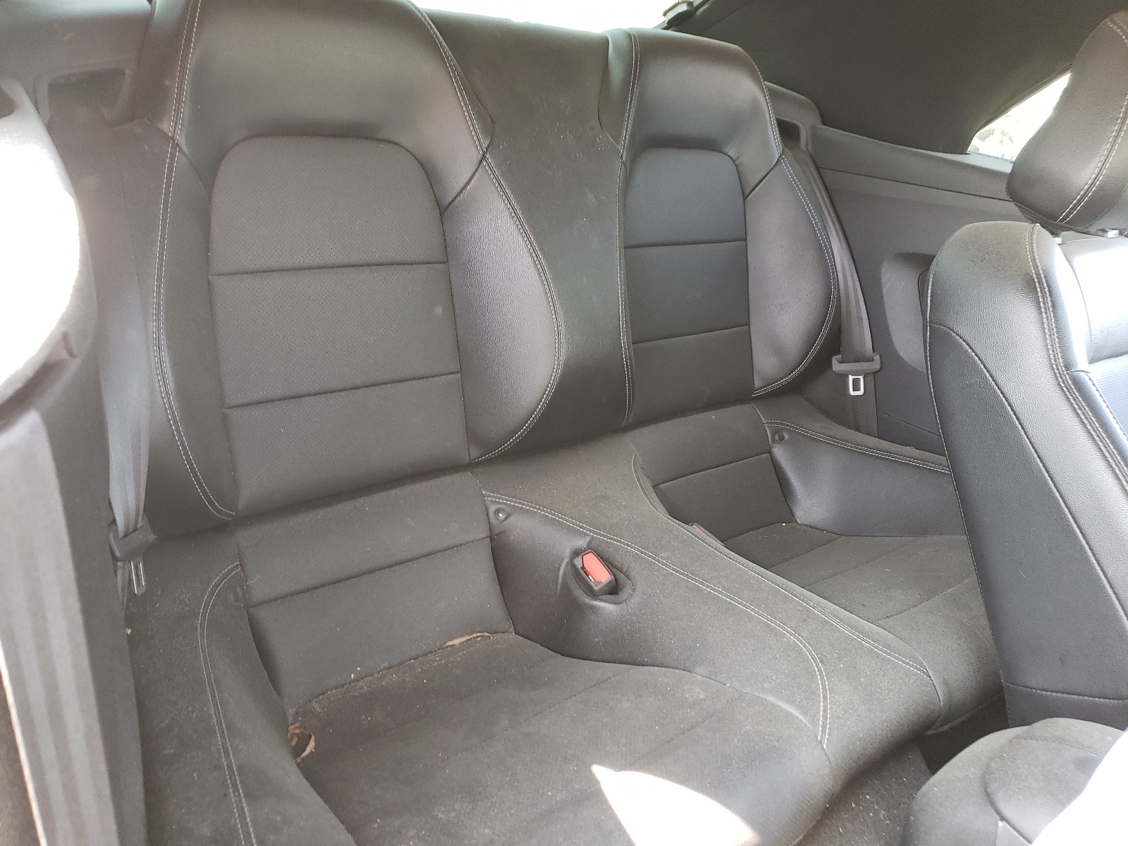 1FATP8UD2M5148637 2021 Ford Mustang