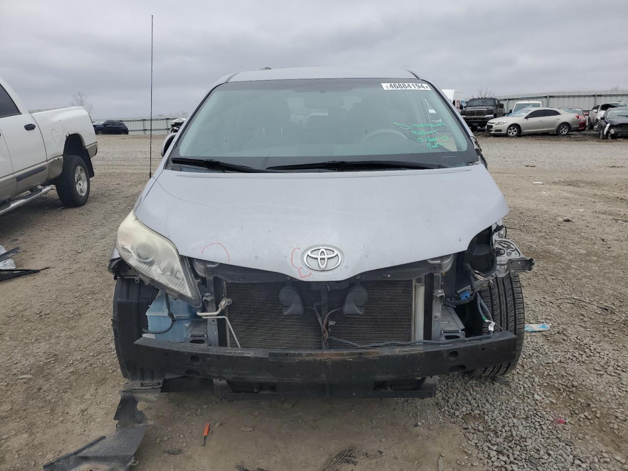 VIN 5TDKK3DC3DS321638 2013 TOYOTA All Models no.5