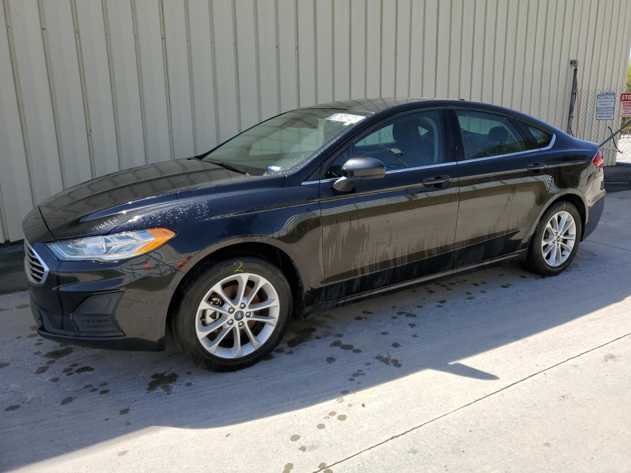 2019 Ford Fusion - Image 1