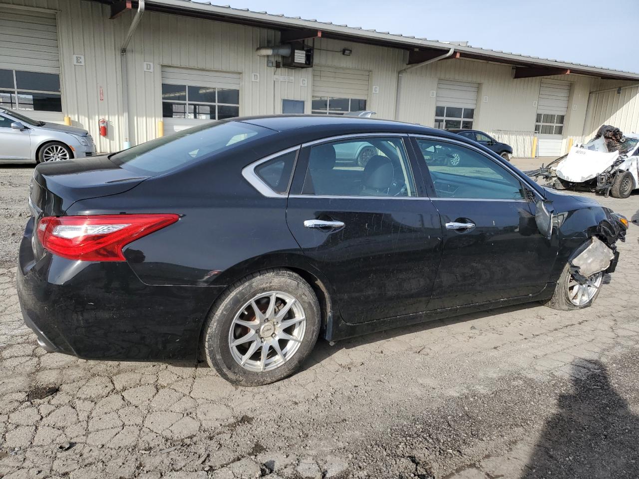 2017 Nissan Altima 2.5 VIN: 1N4AL3AP0HN340326 Lot: 46587974