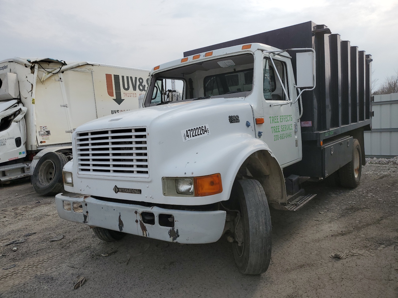 1HTSCABP8XH608069 1999 International 4000 4700