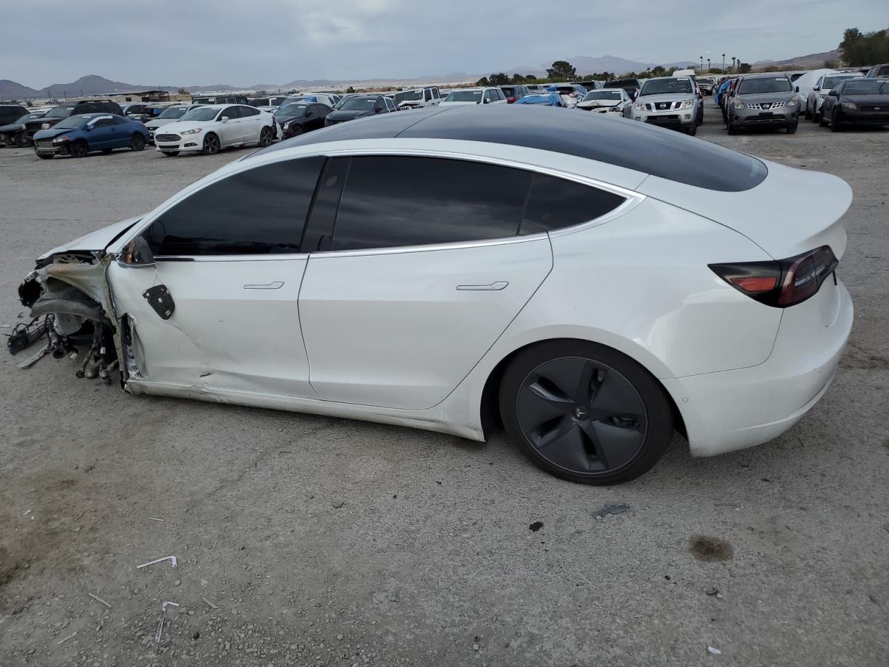 5YJ3E1EAXKF466822 2019 TESLA MODEL 3 - Image 2