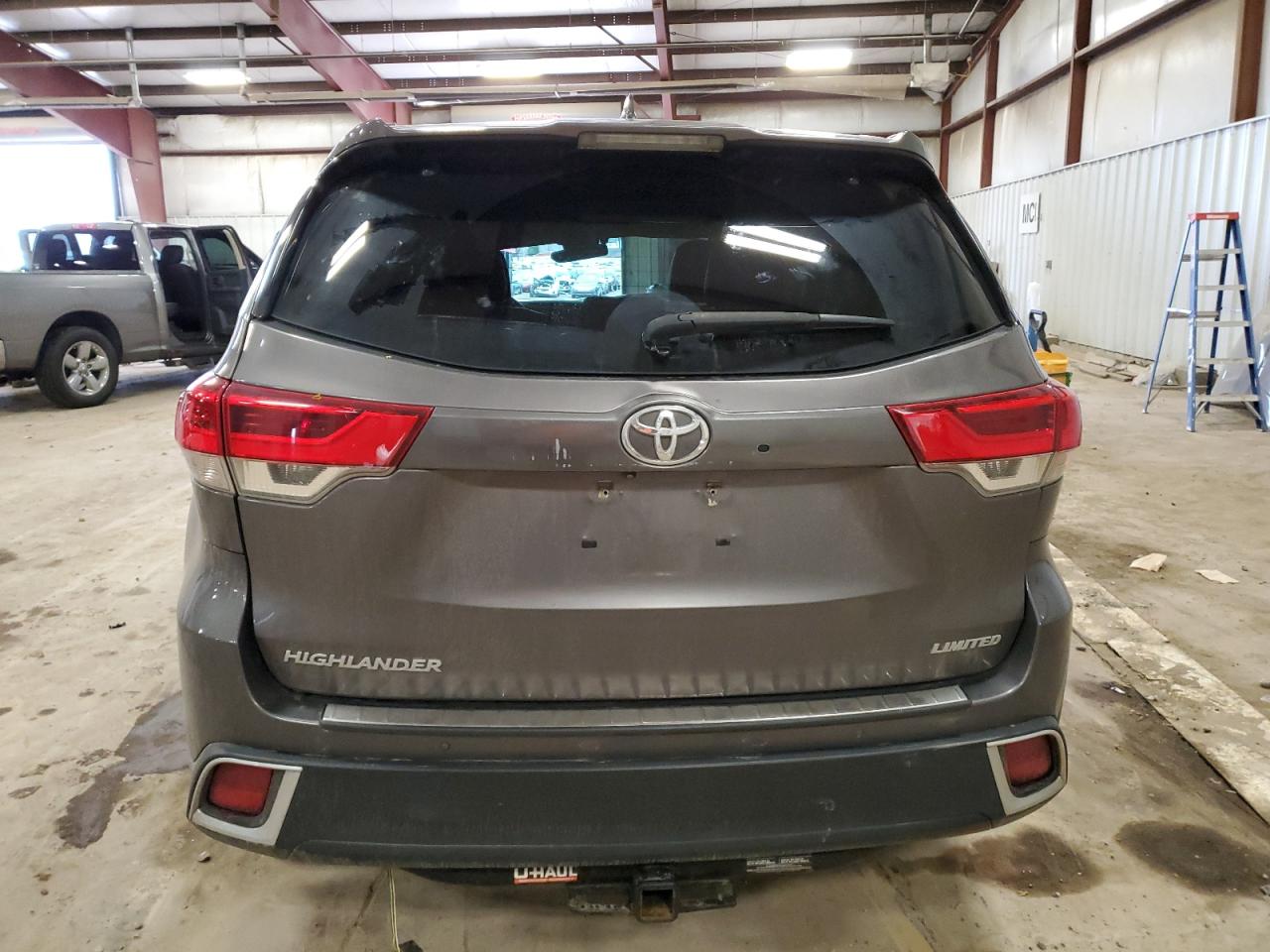 2017 Toyota Highlander Limited VIN: 5TDYZRFH4HS188587 Lot: 45690674