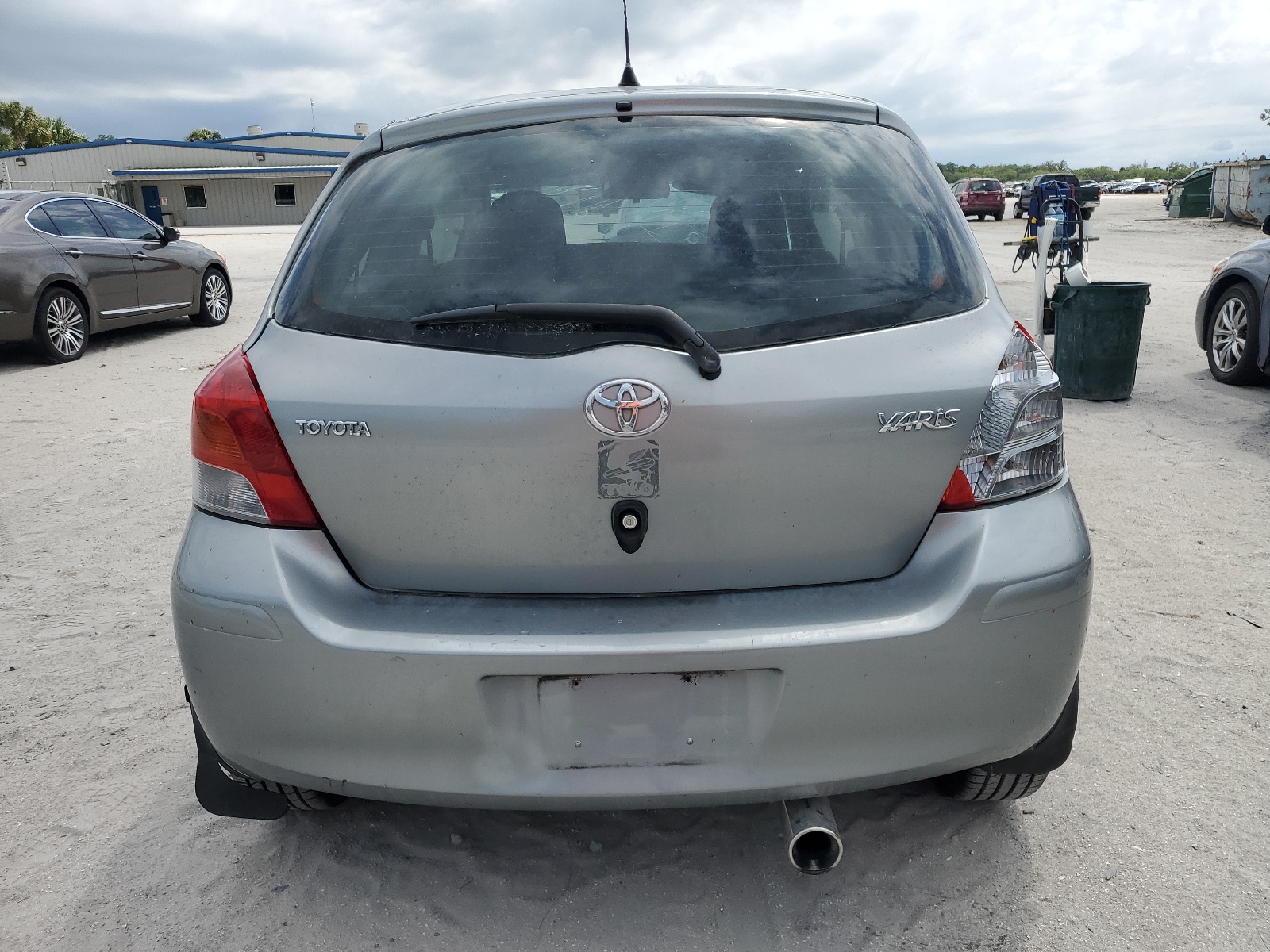 JTDJT903195254679 2009 Toyota Yaris