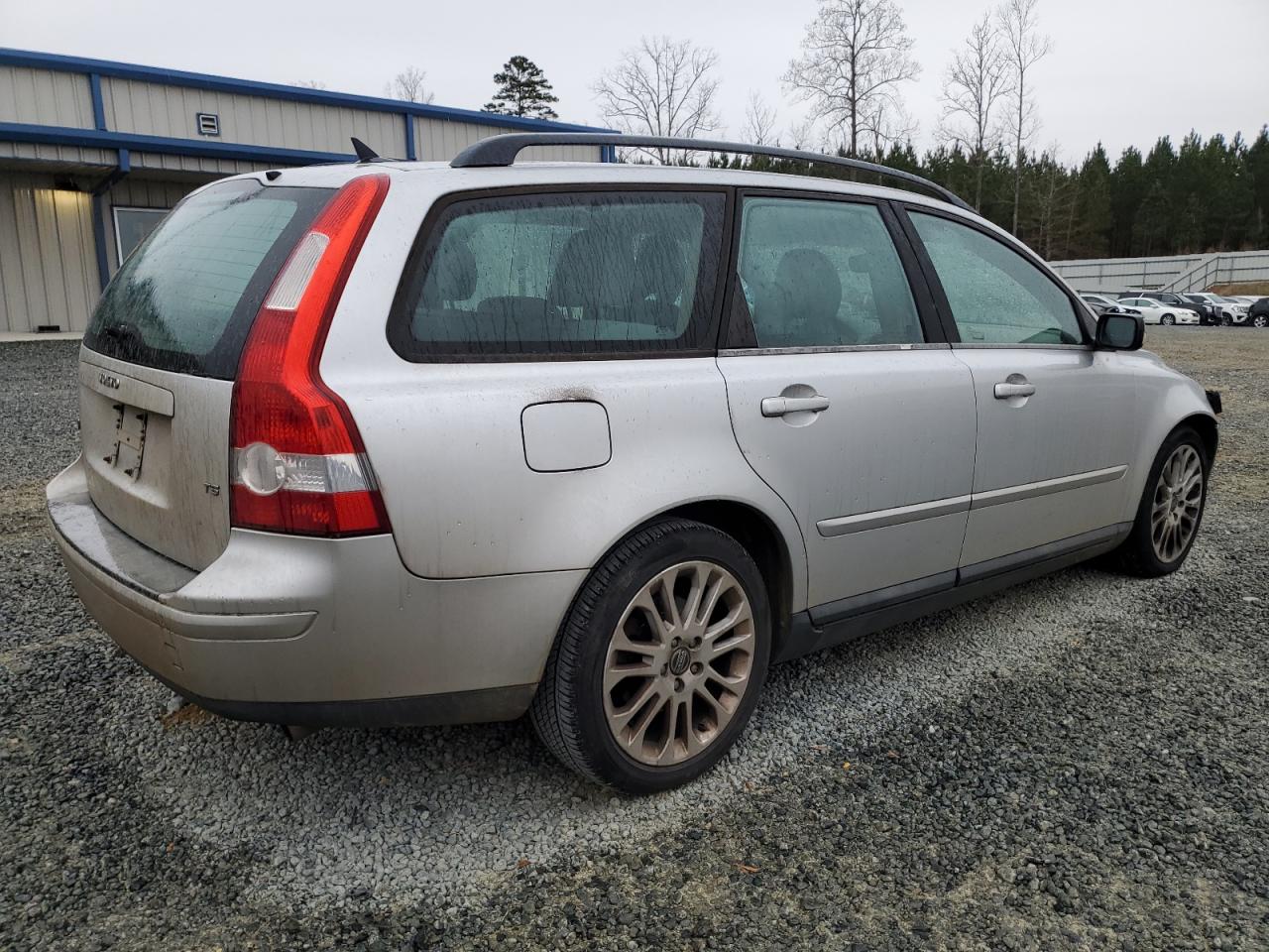 2005 Volvo V50 T5 VIN: YV1MW682252043477 Lot: 45303484