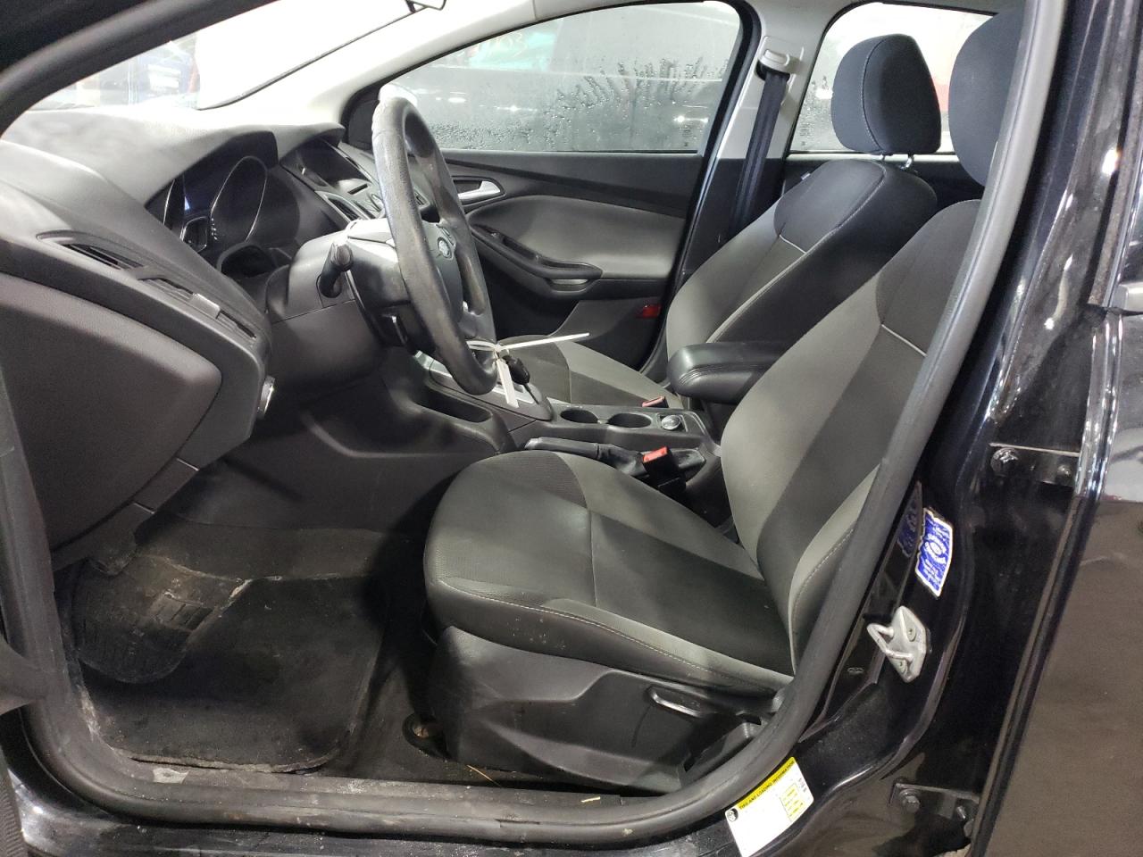 1FADP3K27DL373561 2013 Ford Focus Se