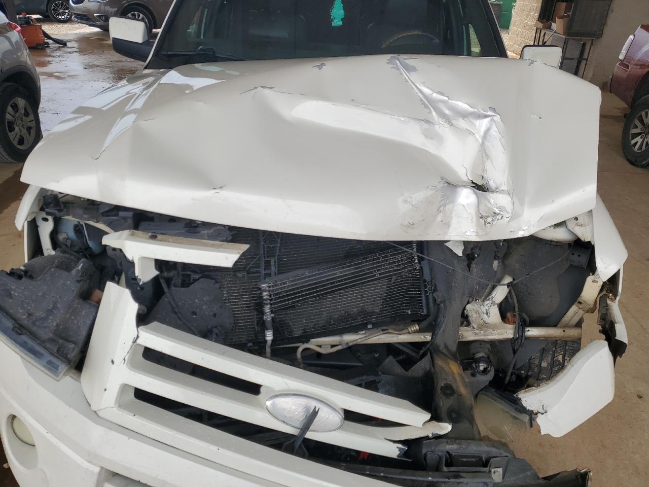 2007 Ford Expedition - Image 12