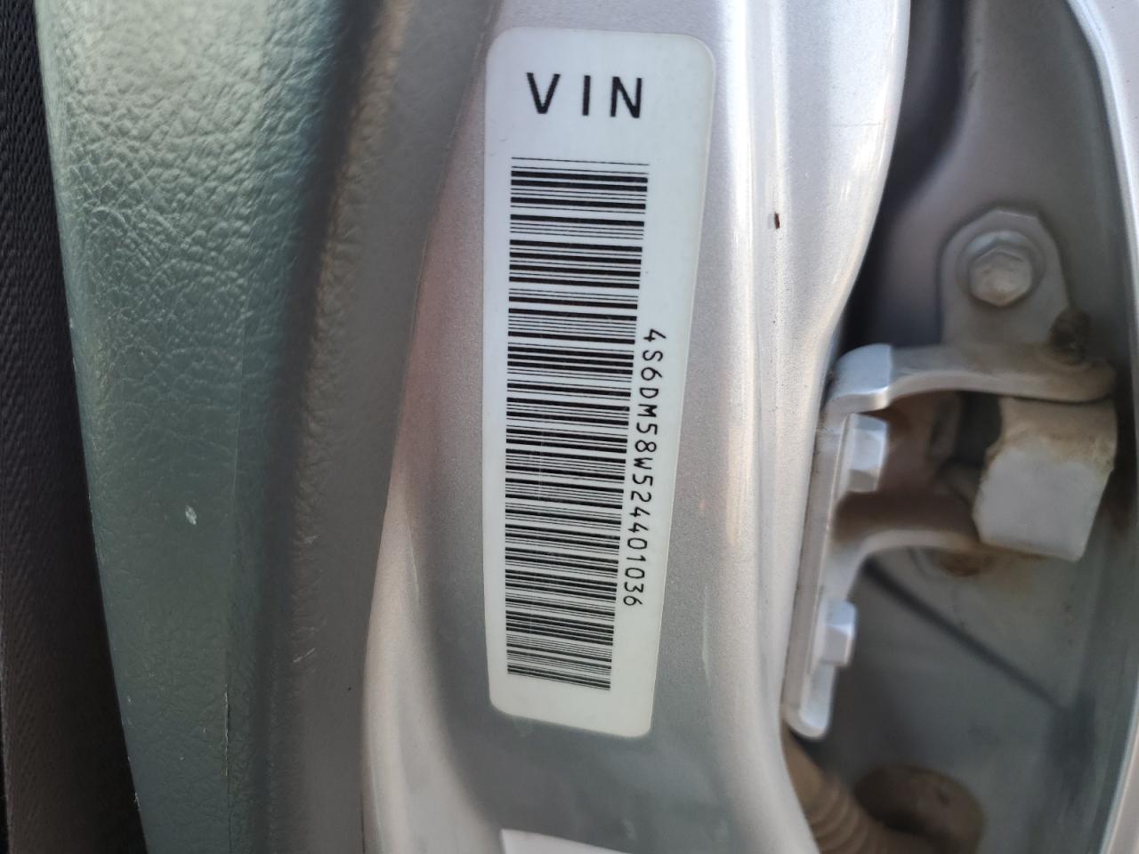 2002 Honda Passport Ex VIN: 4S6DM58W524401036 Lot: 81167334