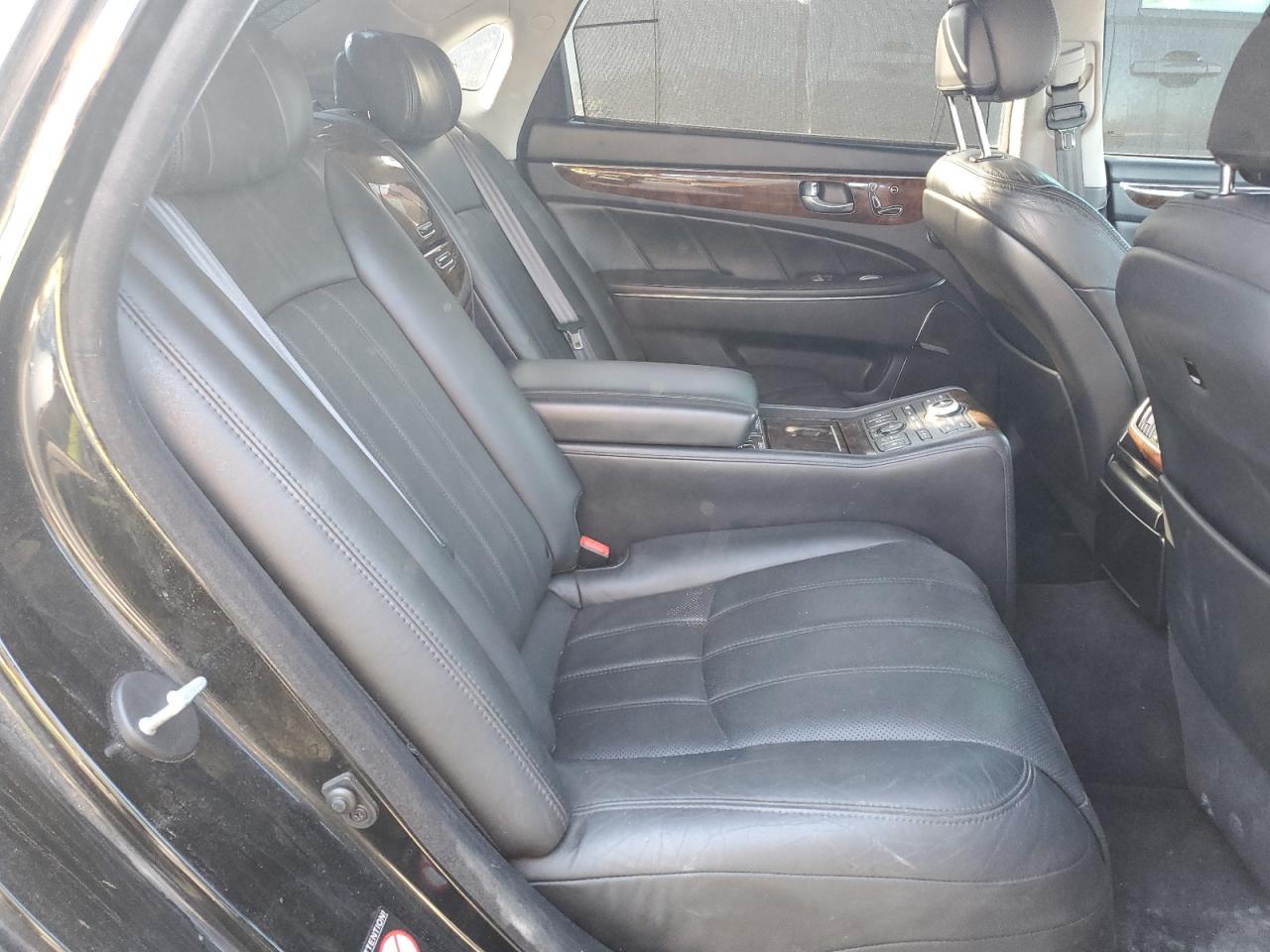 2011 Hyundai Equus Signature VIN: KMHGH4JF6BU035151 Lot: 46380624