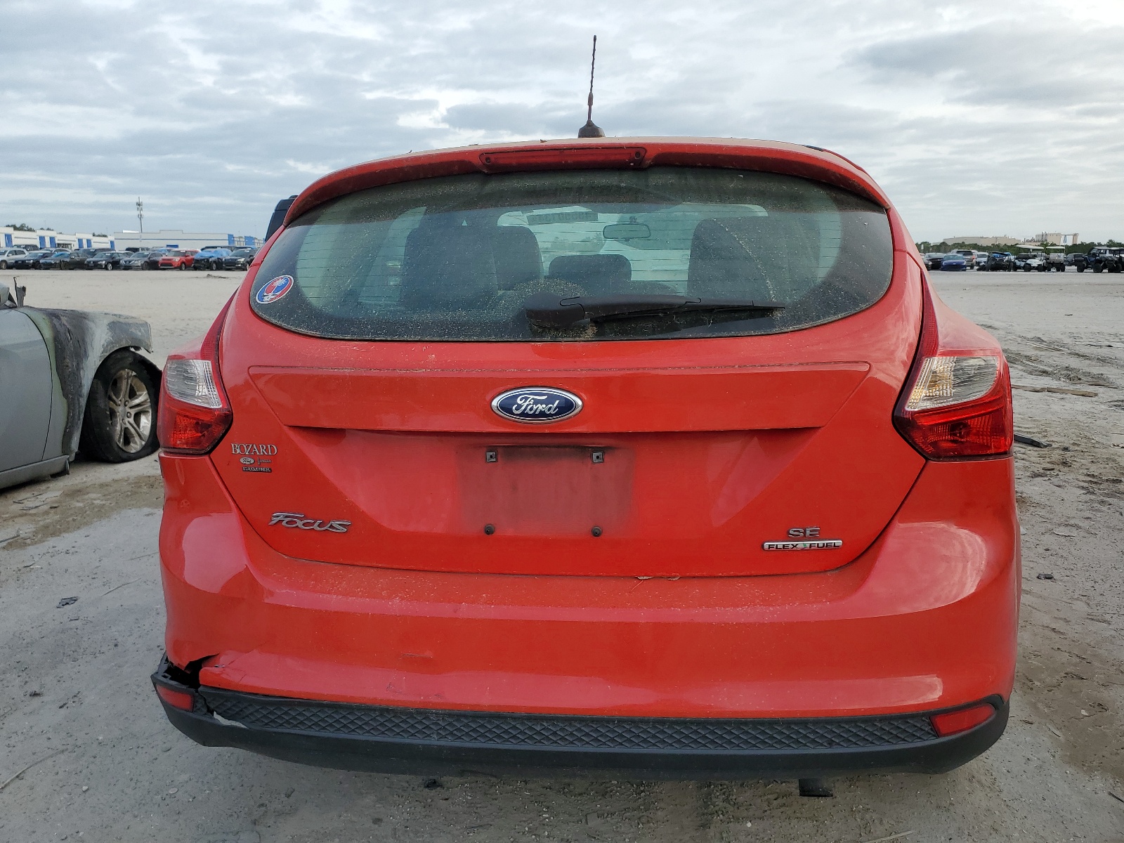 2014 Ford Focus Se vin: 1FADP3K20EL410452