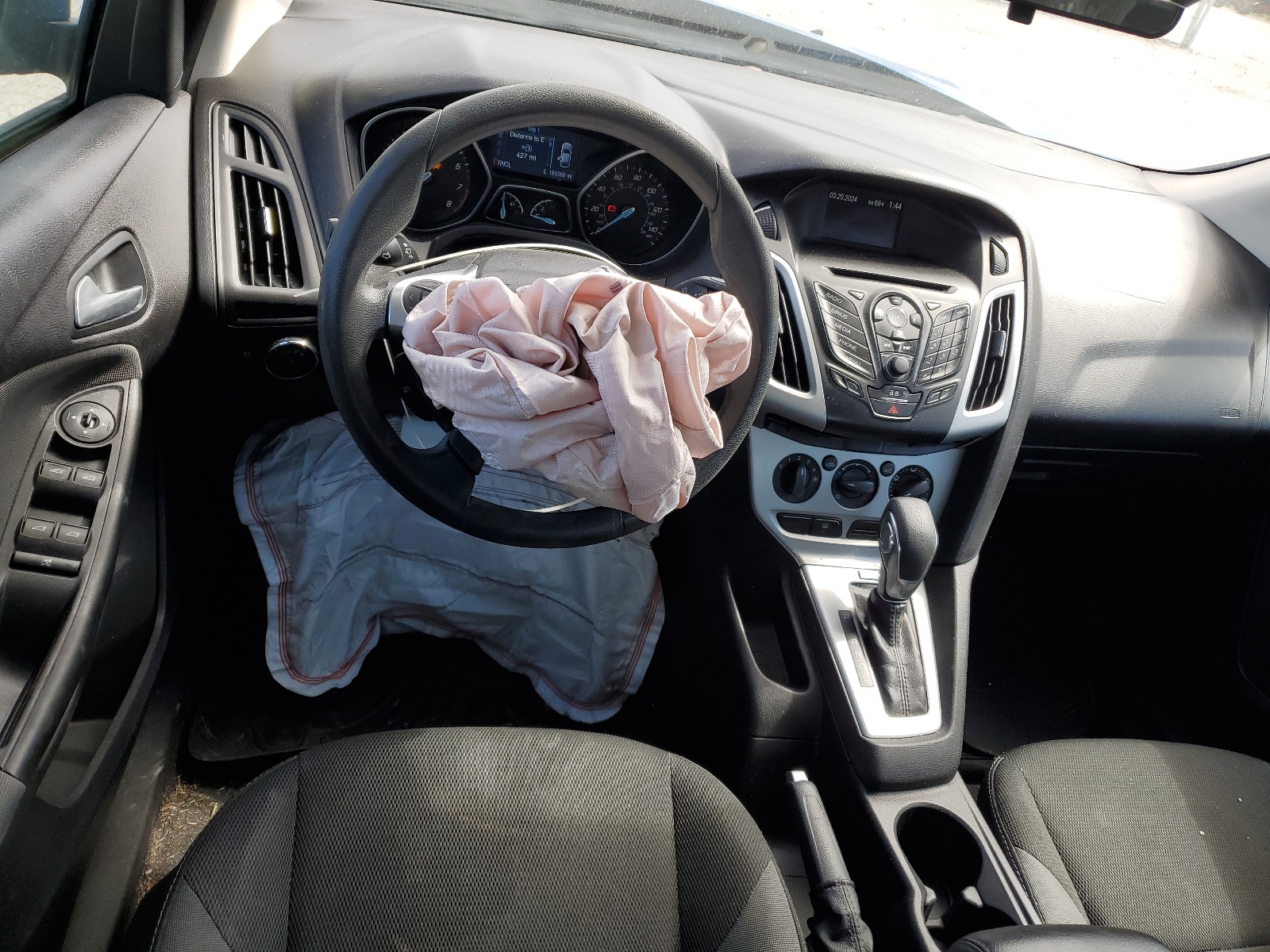 1FADP3F27EL216155 2014 Ford Focus Se