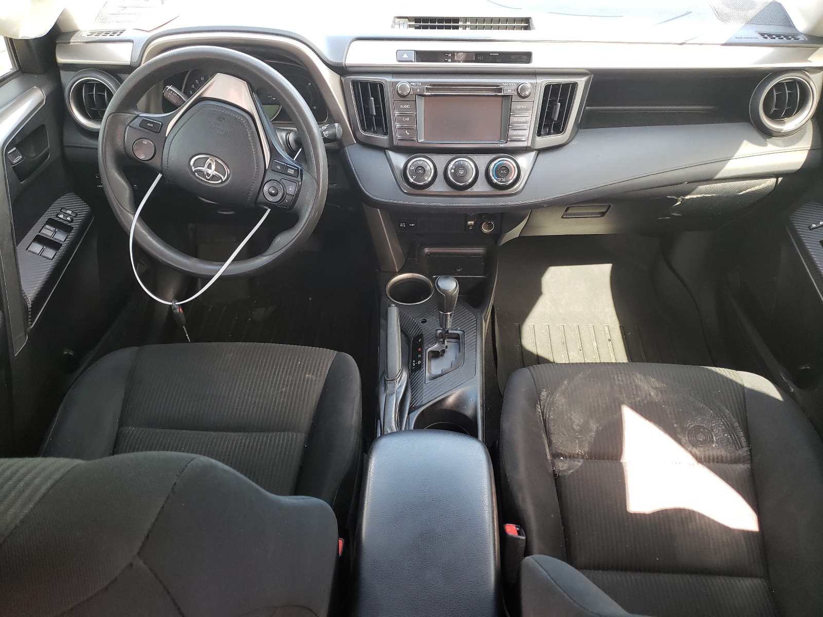 JTMZFREV5FD048772 2015 Toyota Rav4 Le