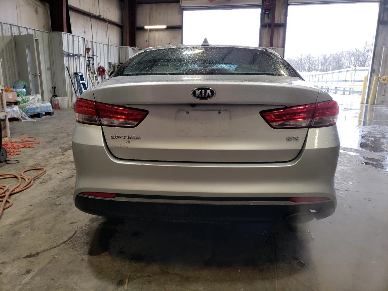 5XXGU4L34GG070397 2016 Kia Optima Ex