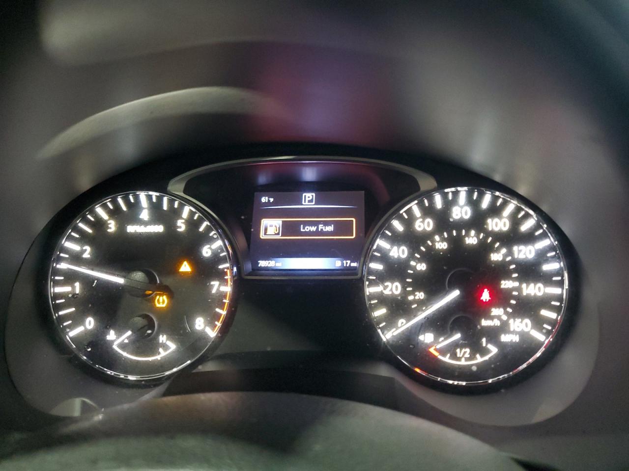 2017 Nissan Altima - Image 9