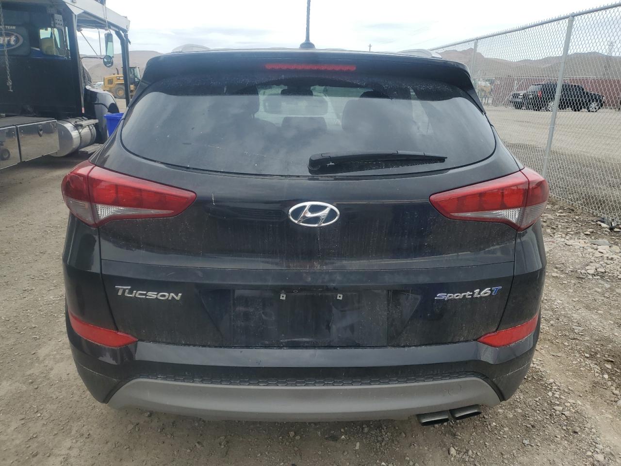 2017 Hyundai Tucson Limited VIN: KM8J33A27HU442058 Lot: 48309264