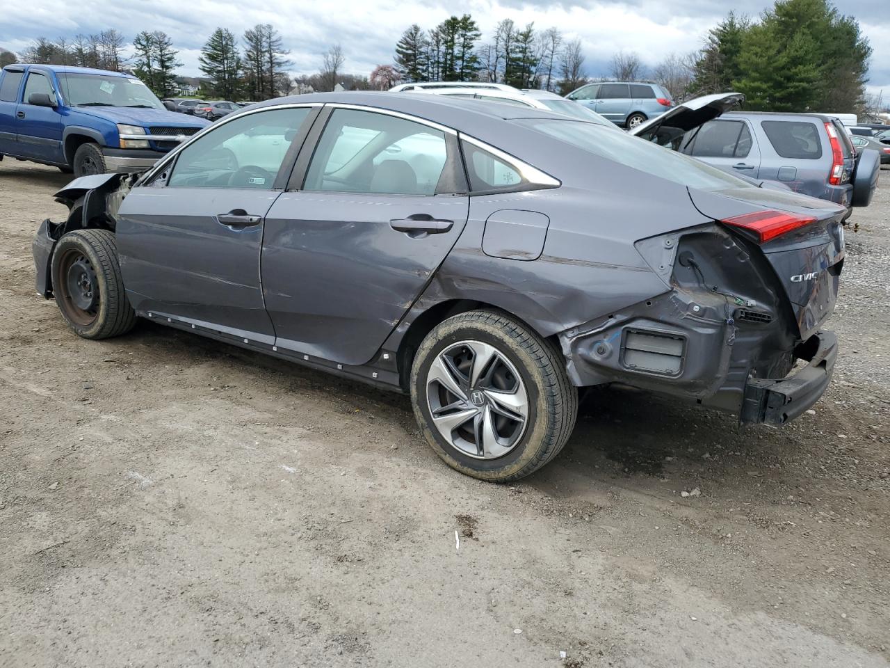 2HGFC2F67KH576290 2019 HONDA CIVIC - Image 2