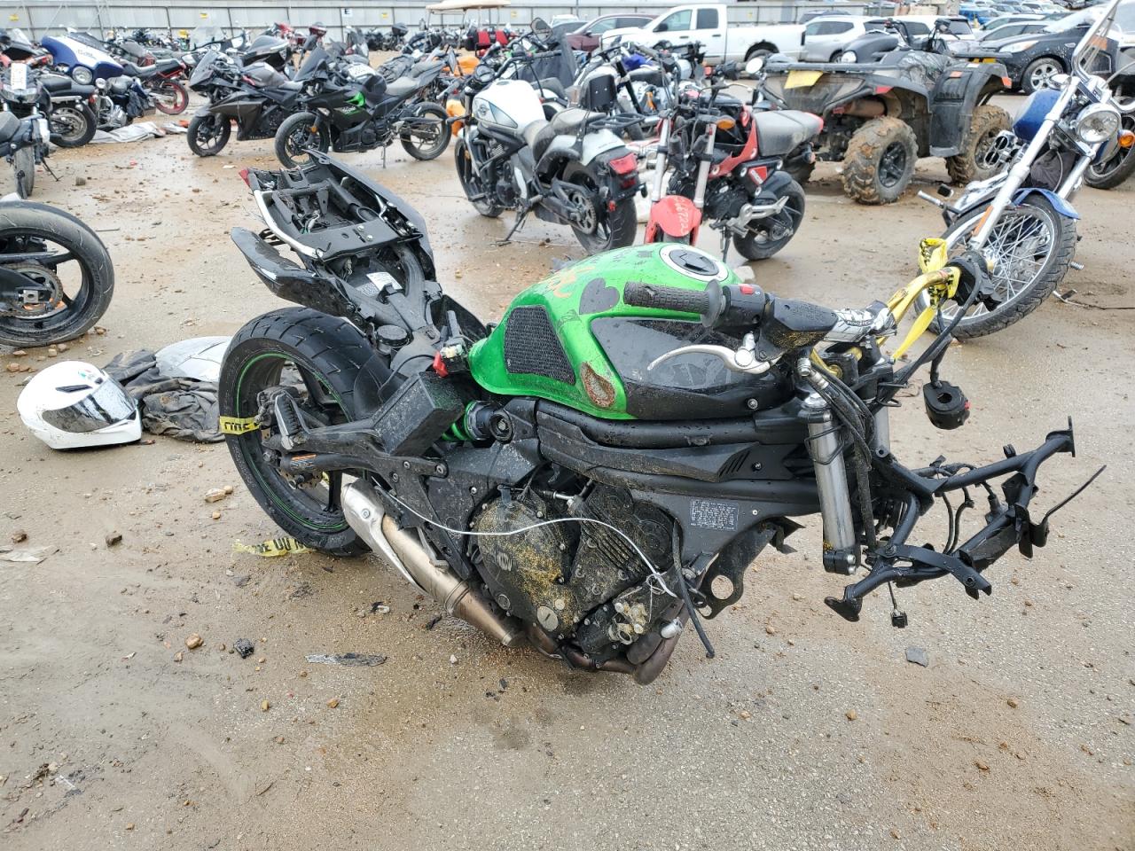 JKAEXEE1XGDA22359 2016 Kawasaki Ex650 E