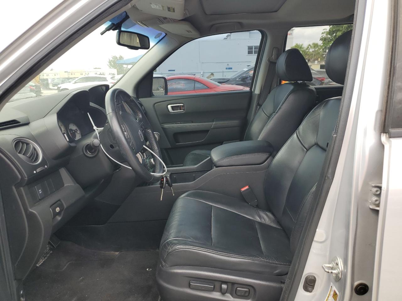 2011 Honda Pilot Exln VIN: 5FNYF4H7XBB077215 Lot: 47908434