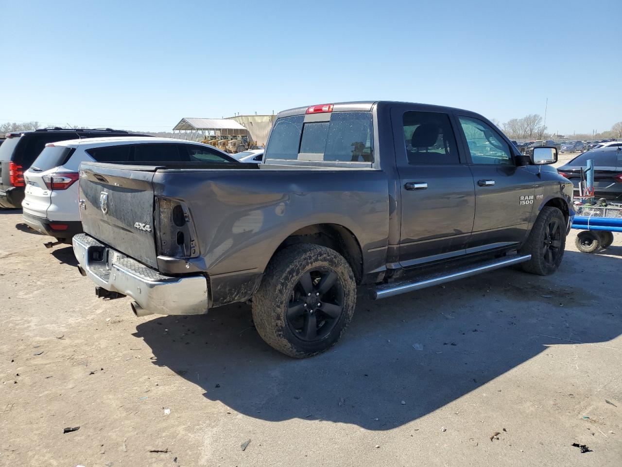 3C6RR7LT1GG233250 2016 Ram 1500 Slt