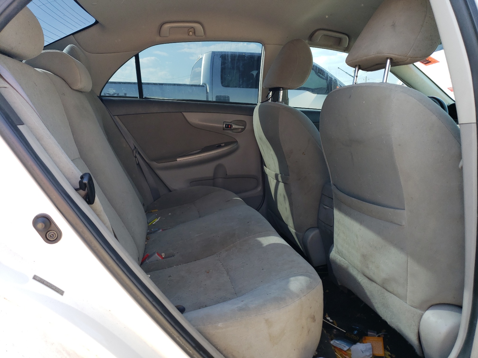 2T1BU4EE5AC203563 2010 Toyota Corolla Base