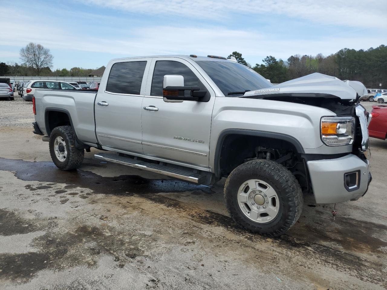 2019 GMC Sierra K2500 Denali VIN: 1GT12SEY0KF204340 Lot: 46825434