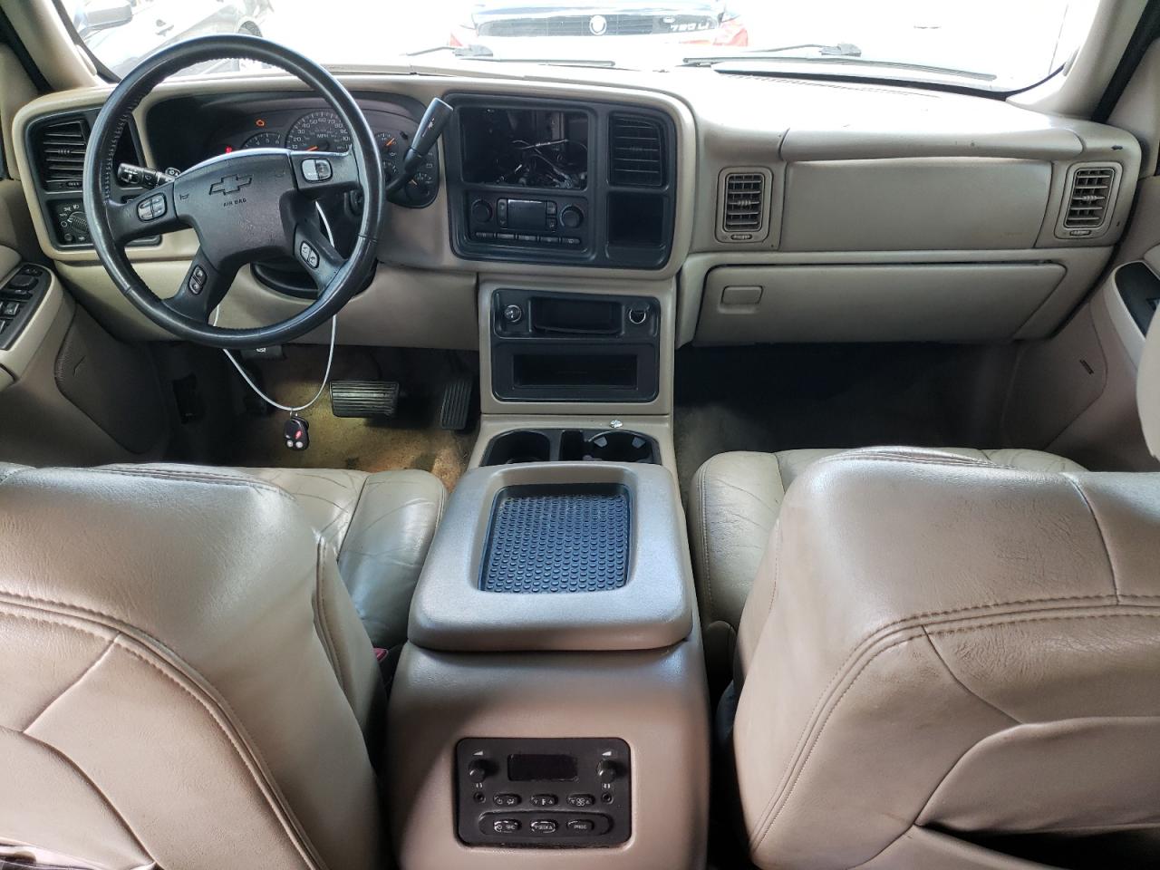 2003 Chevrolet Tahoe C1500 VIN: 1GNEC13ZX3J147607 Lot: 45710104