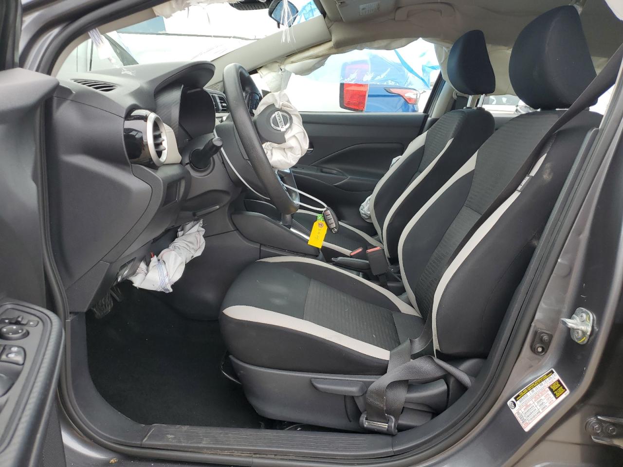 3N1CN8EV0LL825418 2020 Nissan Versa Sv