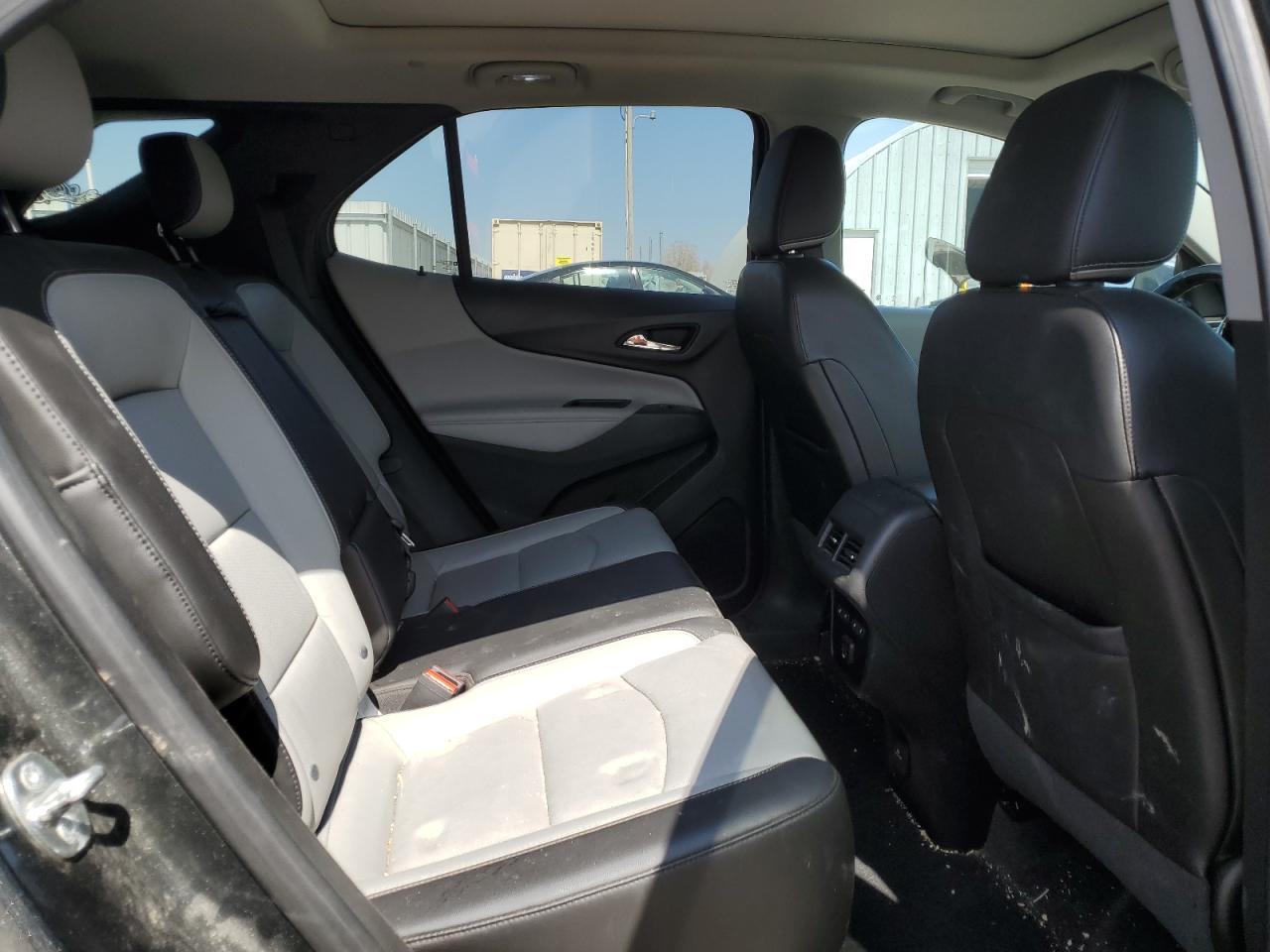 2019 Chevrolet Equinox Premier VIN: 2GNAXNEVXK6180235 Lot: 48079444